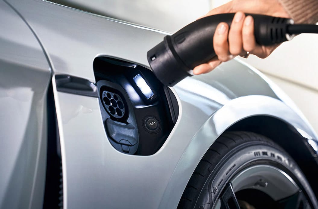 Änderung der Förderung für Elektroautos und Plug-in-Hybride